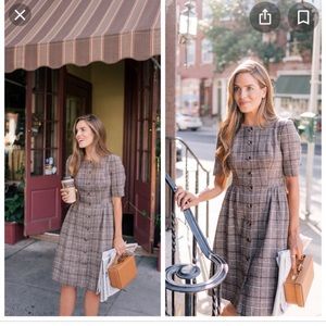 ‼️ISO GMG Jeanie Dress size 4,6